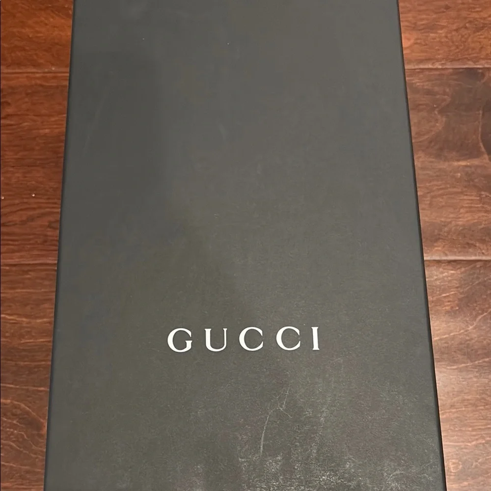 Gucci Black Leather Espadrilles with Natural Jute Trim